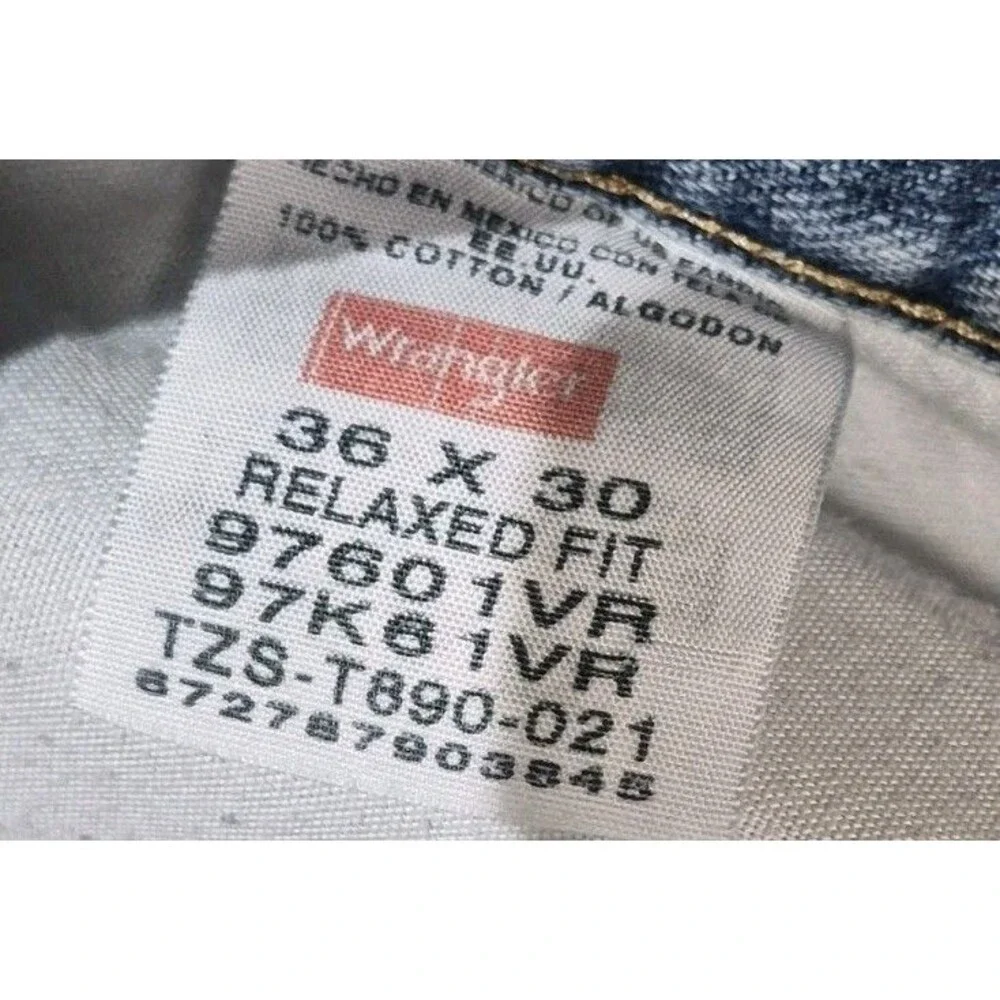 Vintage Wrangler Men's Jeans Regular Fit Size 36 X  30 Faded Blue